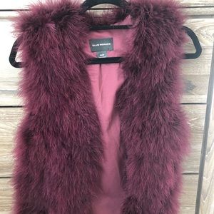 Club Monaco - Feather Vest, Dark Red (XS)